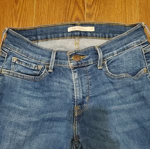 Levi's 710 Super Skinny 27